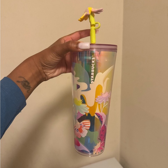 Starbucks cup - Picture 1 of 8